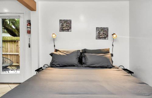 Serene Studio Escape - EADO HTX 1 - Foto 57