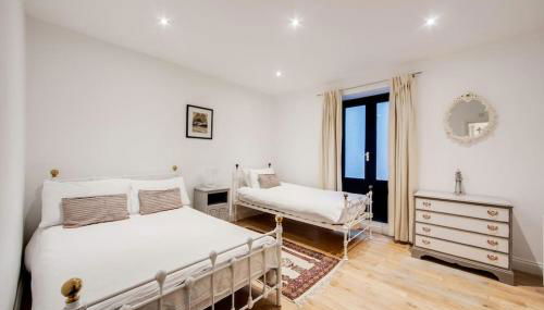 Princes Villa - large fully Self Contained Flat, 5 minutes from the sea - Foto 3