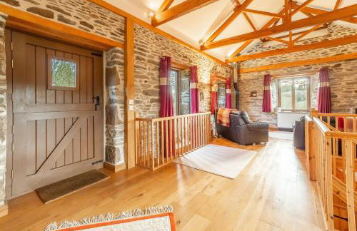 The Threshing Barn - Photo 6