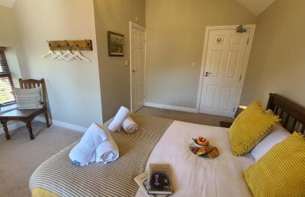 The Lodge a beautiful barn conversion with 3 ensuite bedrooms on the edge of Cannock Chase - Foto 47