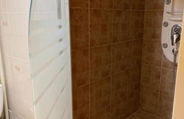 Logement cosy à 200 mètres des thermes - Foto 14