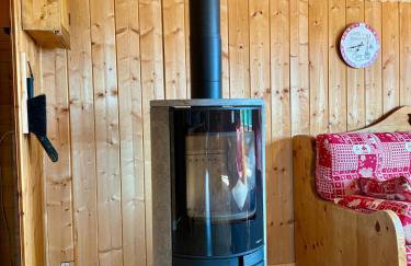 Chalet des Sapins, paisible avec terrasse & jardin - Foto 11