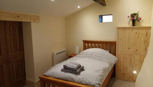 Rural getaway with a view - Old Spout Barn - Foto 3