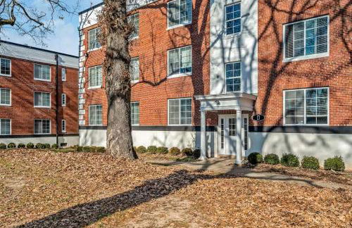 2BR Farmhouse Apt Near Everything - 2nd Floor - Foto 29