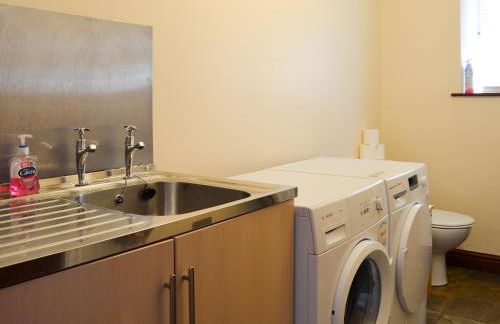 Wood Cottage - Photo 13