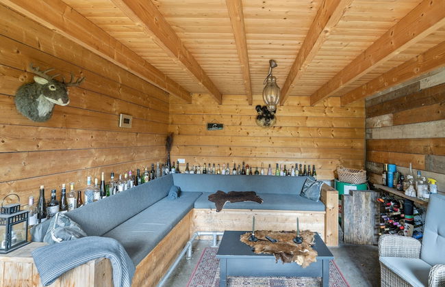 Dog-friendly Stay w/ Spa - Photo 27