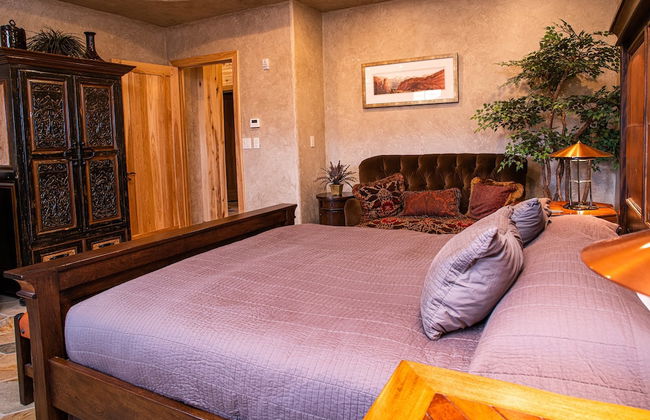 Cougar Ridge Resort, LLC - Photo 22