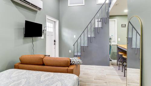 5 Mi to National Harbor Stylish Apt with Patio! - Foto 2