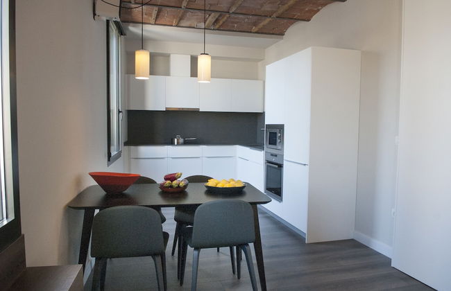 Casagrand Luxury Suites Barcelona - Photo 27