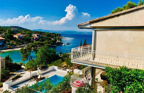 Family-friendly apartments with swimming pool Rogac, Solta - 19809 - Photo 3