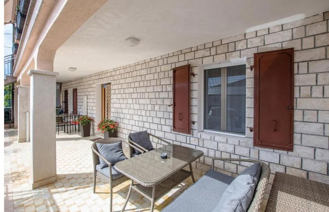 Comfortable Apartment in Umag With Parking Space - Photo 32