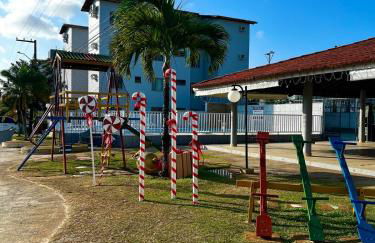 Apto charmoso, com ar, localização privilegiada - Foto 35