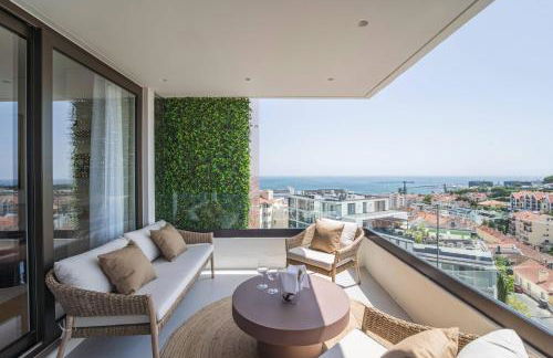 Estoril Ocean View Apartment - Photo 1