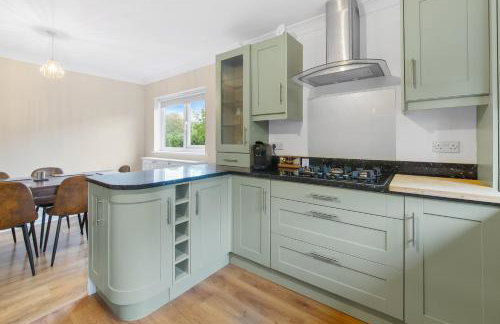 Modern Serenity in Langley Vale - Photo 14