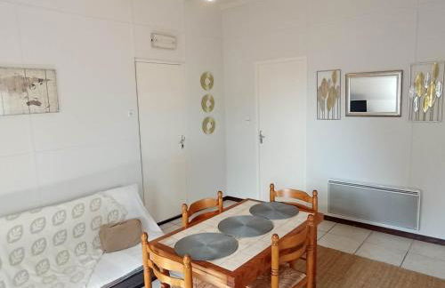 Gîtes Périgord Dordogne Rocamadour Sarlat Cahors naturiste juin à sept - Photo 44