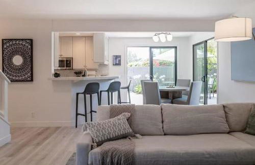 Montecito-Chic Beachside Retreat - Photo 37