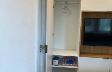 Arretado de bom ! A 250 m da praia de Boa Viagem, 3 km do aeroporto, próximo aos shoppings, com WI-FI 560 Mbps, coworking, piscina e academia - Foto 39