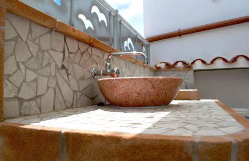 Purple Flower Suite Apartment - Foto 6