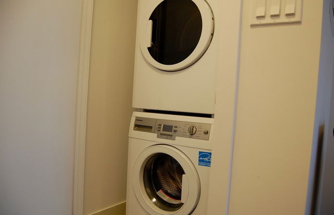 Shops at Don Mills Furnished Apartments - Foto 7