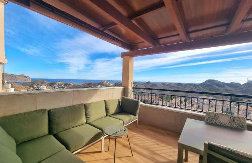 Vistas Panorámicas con Piscina y Parking - By Aloha Palma - Foto 1