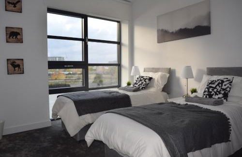 London City Island 3 Bedroom Luxury Apartments, Canary Wharf, E14 - Photo 16