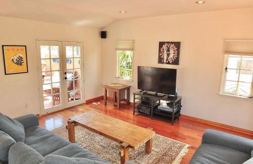 La Brisa - One Block from the Beach - Foto 40