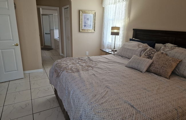 Beautiful 4 Bed Villa in Orlando Sleeping 10 - Foto 11