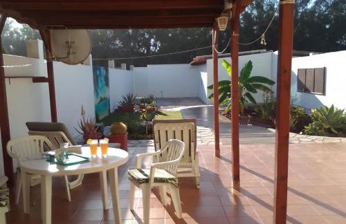 FRAMANTIS App No 6 - Photo 1