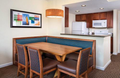 Wyndham Oceanside Pier 2BR Apartment with Resort Access - Photo 26