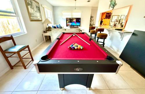 Boutique Stay - Near Beach, PSP4, Billiard or PingPong, Fire Pit, Private Yard - Foto 1