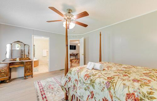 12 Mi to Hot Springs! Home with Pet-Friendly Yard - Foto 12