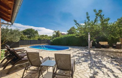 4 Bedroom Cozy Home In Poljica - Foto 9