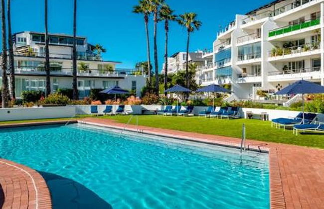 Aqua Views at the Waterclub in Cape Town - Photo 20