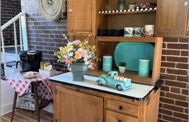 Guthrie's Historic Firehouse - Photo 5