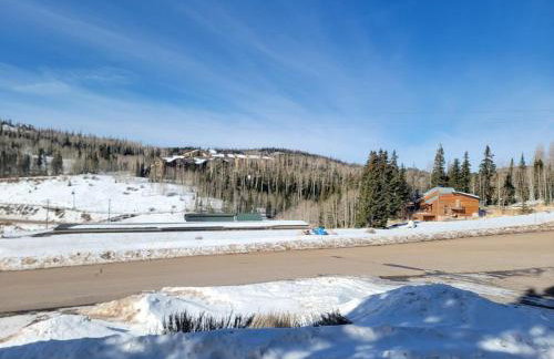 Cozy Retreat with Scenic Views- Prestige Vacations - Foto 1