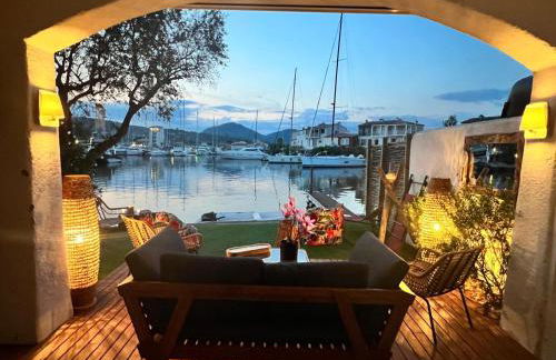 Les pieds dans l'eau - Foto 2