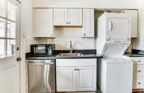 1 Bedroom whole apartment 9 Mi to Dtwn Dallas BBQ By the Pool - Foto 6