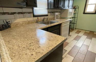 Beautiful Trailside Haven on the Edge of Town - Foto 27