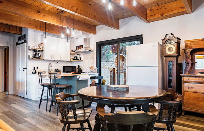 Legacy Hideaway by Avantstay Deck + Hot Tub - Foto 21