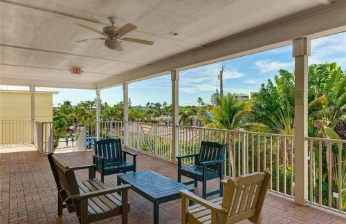 New Listing! Pool Jacuzzi, 3-min to Beach Bars & Entertainment! - Foto 14