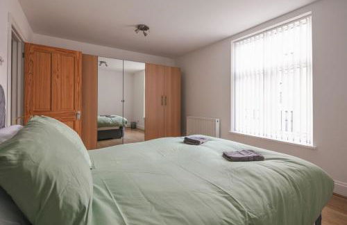 Spacious 3 Bedroom Home with PS5 and Pool Table Near O2 Arena Canary Wharf and Elizabeth Line to Central London - Foto 17