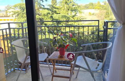 NEXTHOME City Center & Pool - Foto 11