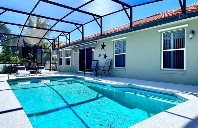 Lovely Lakeside 4-bed Pool Home At Villa Sol-3125 4 Bedroom Home by RedAwning - Foto 21