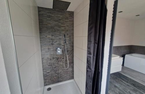 Ferienwohnung am See Dillich - Eigener eingezäunter Garten - Ruhige Lage - Hunde willkommen - Natur vor der Haustür - Foto 12