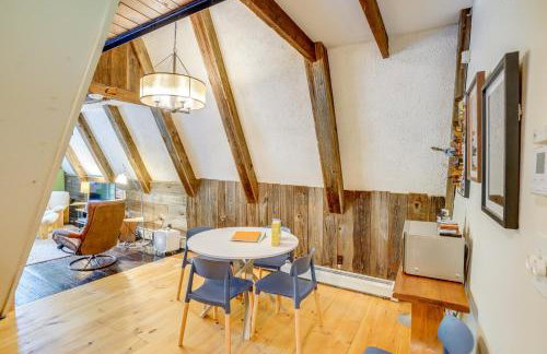 A-Frame Cabin with Furnished Deck in Becket! - Foto 10