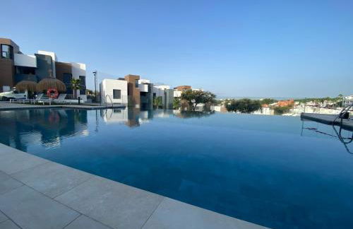 Luxury Blue Maritimo 2 Bedrooms Apartment Artola Homes Cabopino - Photo 39