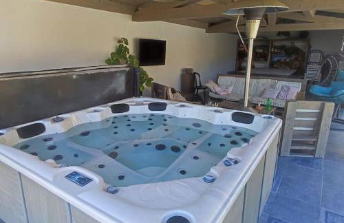 Villa piscine et jacuzzi la madonnette - Foto 12