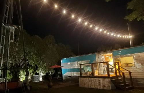 Unique Vintage Airstream Fully Restored in Texas - Foto 22