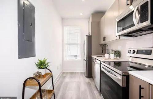 Mary's Stay H St Corridor - Foto 8