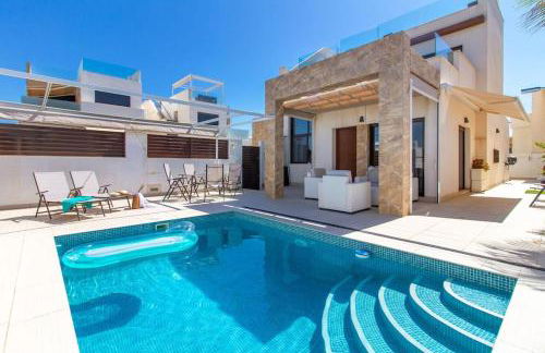 Villa Nina with pool - Photo 11